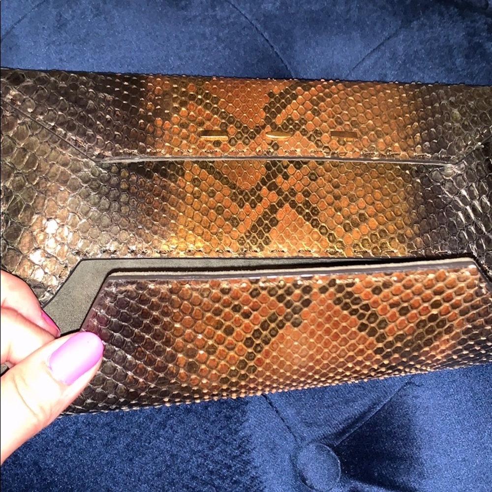 Purse/Handbag - Picture 13 of 16